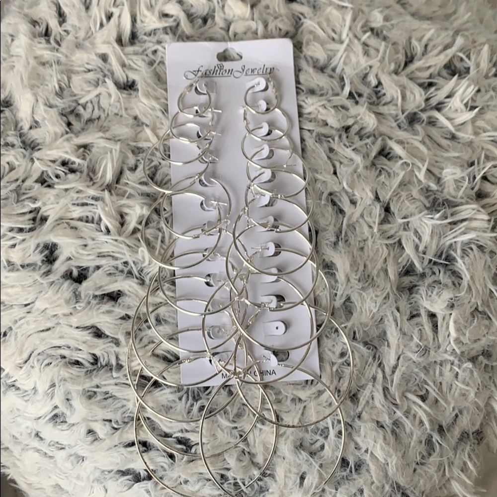 12 HOOP EARRINGS